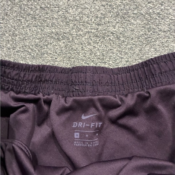 Nike Dri-FIT Dark Purple Shorts Size M - Picture 2 of 3